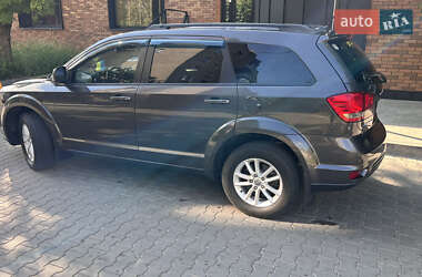 Позашляховик / Кросовер Dodge Journey 2016 в 