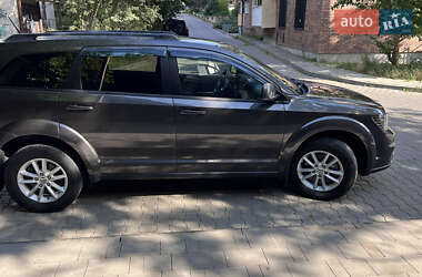 Позашляховик / Кросовер Dodge Journey 2016 в 
