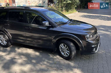 Позашляховик / Кросовер Dodge Journey 2016 в 