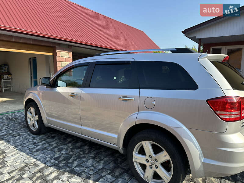 Позашляховик / Кросовер Dodge Journey 2009 в Володимирці
