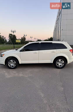 Внедорожник / Кроссовер Dodge Journey 2015 в 