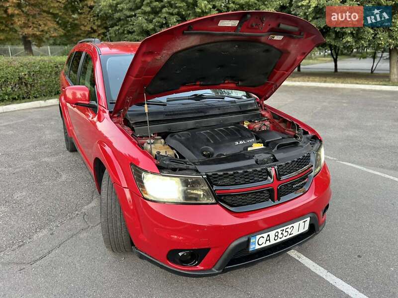 Позашляховик / Кросовер Dodge Journey 2012 в Черкасах