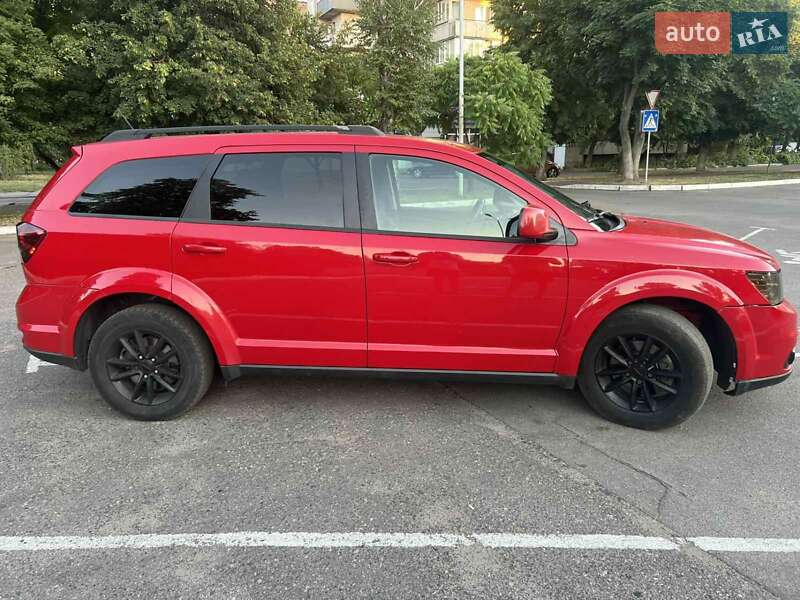 Позашляховик / Кросовер Dodge Journey 2012 в Черкасах