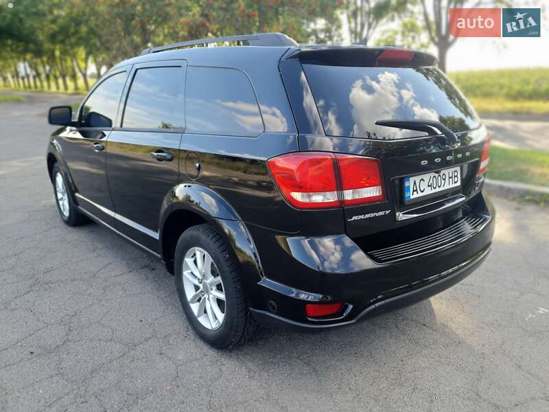 Позашляховик / Кросовер Dodge Journey 2014 в Володимирі фото 6 Позашляховик / Кросовер Dodge Journey 2014 в Володимирі