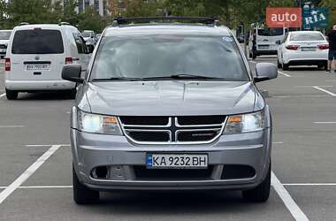 Позашляховик / Кросовер Dodge Journey 2016 в 