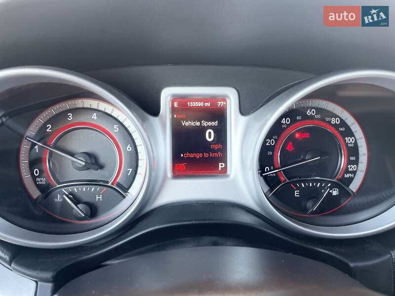 Позашляховик / Кросовер Dodge Journey 2015 в Львові