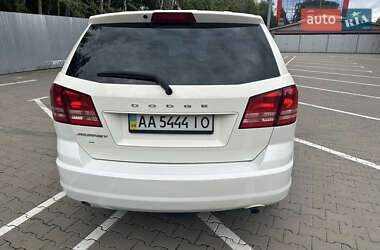 Внедорожник / Кроссовер Dodge Journey 2014 в 