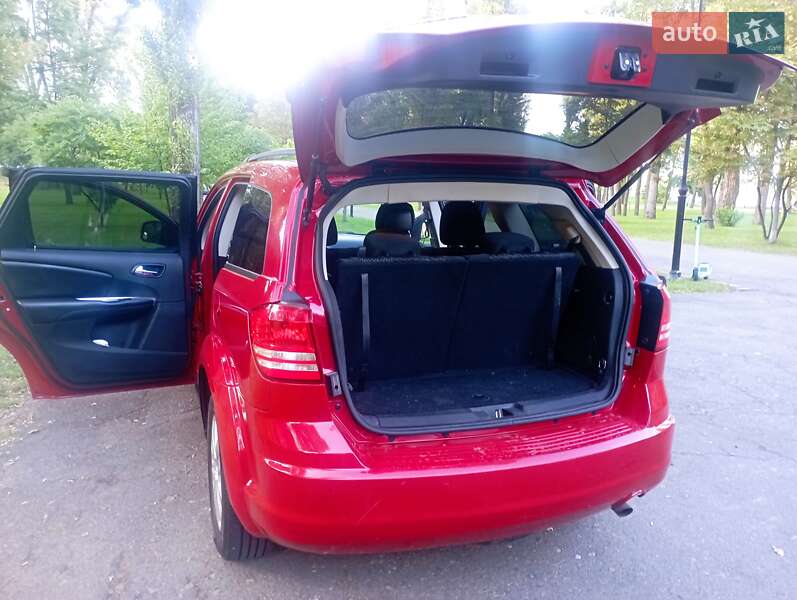 Позашляховик / Кросовер Dodge Journey 2016 в Броварах