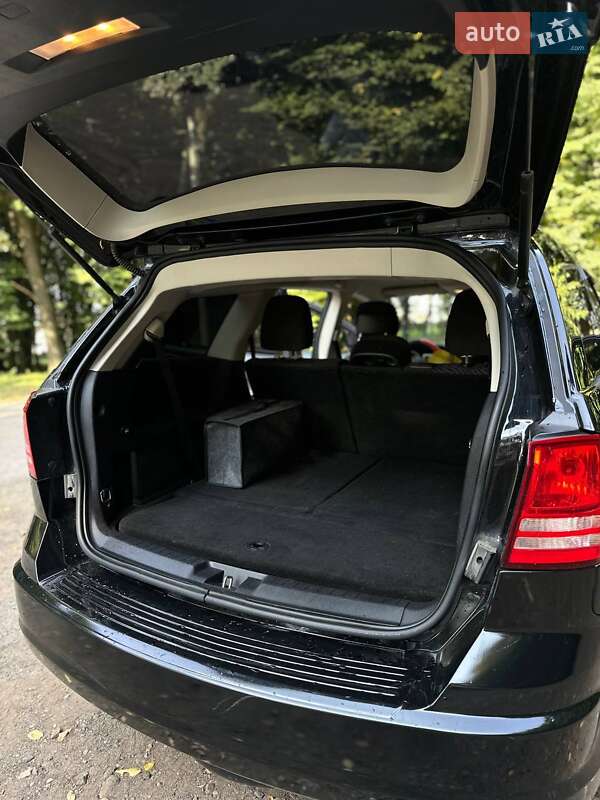 Позашляховик / Кросовер Dodge Journey 2017 в Львові