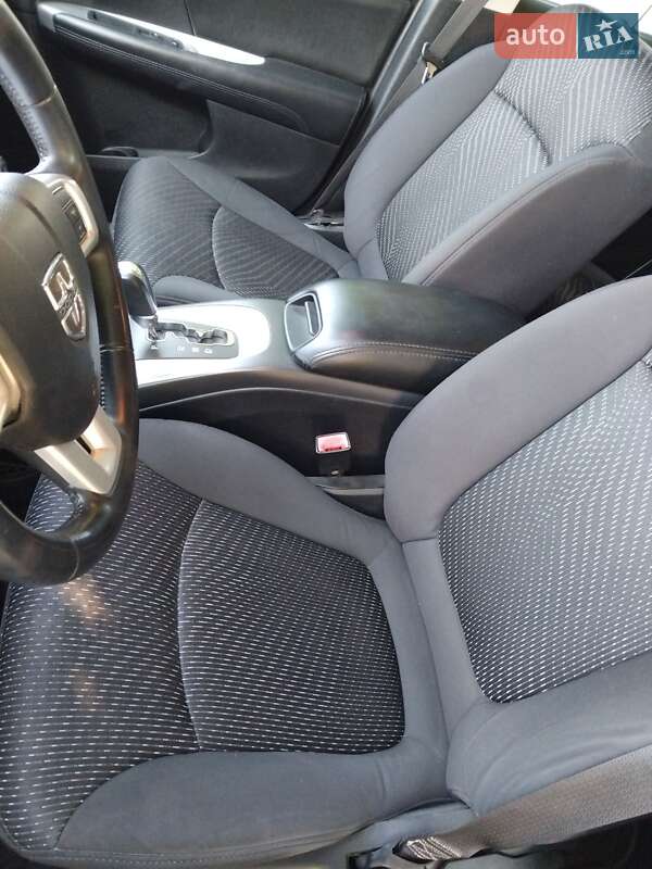 Внедорожник / Кроссовер Dodge Journey 2013 в Владимире