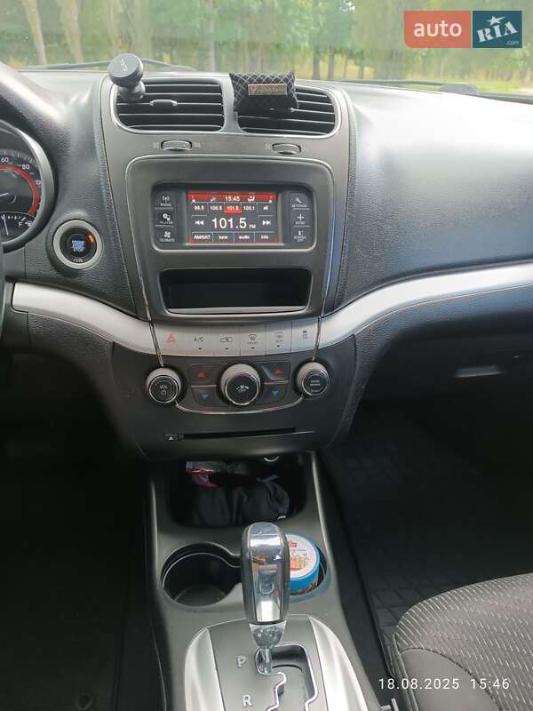 Внедорожник / Кроссовер Dodge Journey 2016 в Киеве