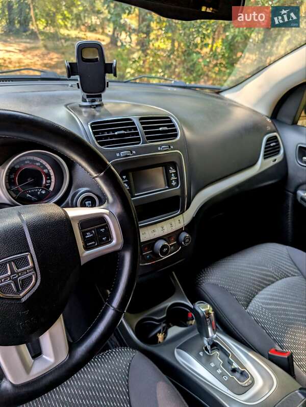 Внедорожник / Кроссовер Dodge Journey 2012 в Любешове