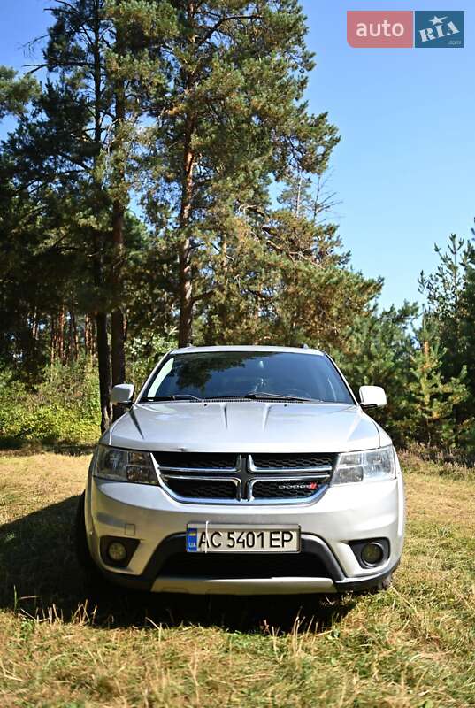 Внедорожник / Кроссовер Dodge Journey 2012 в Любешове