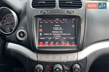 Внедорожник / Кроссовер Dodge Journey 2016 в 