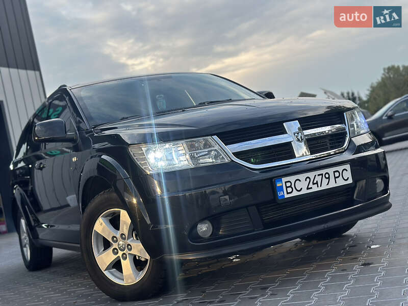 Внедорожник / Кроссовер Dodge Journey 2008 в Владимире