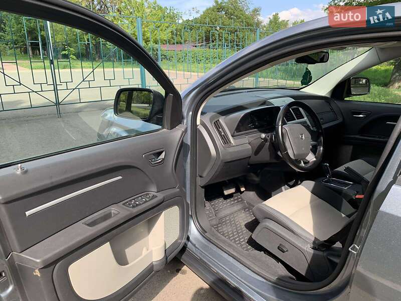Внедорожник / Кроссовер Dodge Journey 2008 в Кривом Роге фото 6 Внедорожник / Кроссовер Dodge Journey 2008 в Кривом Роге