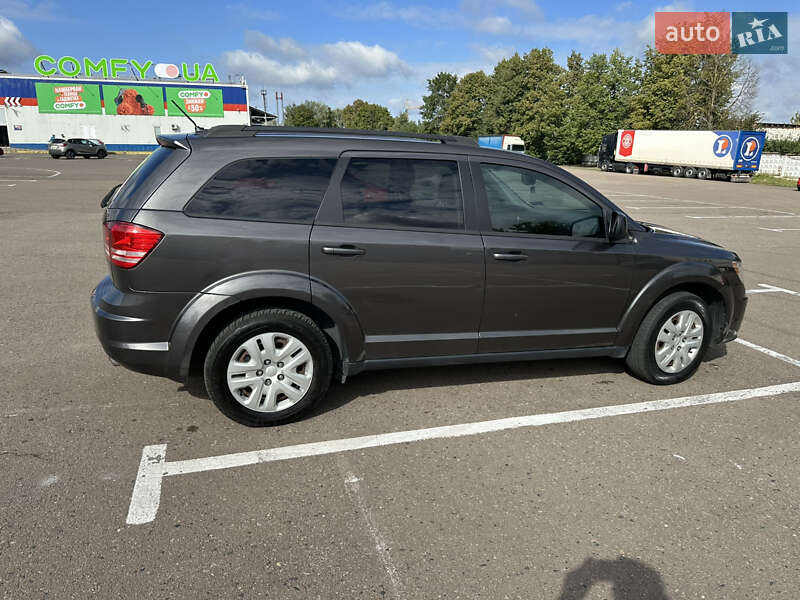 Внедорожник / Кроссовер Dodge Journey 2016 в Ровно