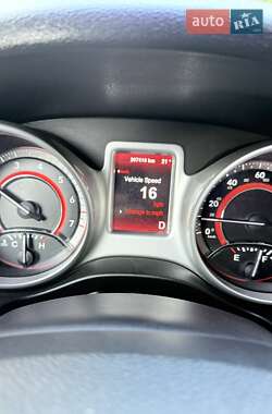 Внедорожник / Кроссовер Dodge Journey 2012 в 