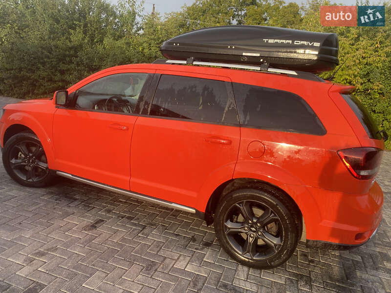 Внедорожник / Кроссовер Dodge Journey 2017 в Киеве