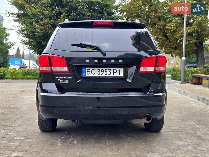 Внедорожник / Кроссовер Dodge Journey 2015 в Львове