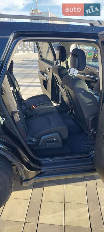 Позашляховик / Кросовер Dodge Journey 2016 в Вінниці фото 10 Позашляховик / Кросовер Dodge Journey 2016 в Вінниці