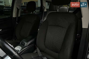 Внедорожник / Кроссовер Dodge Journey 2019 в 