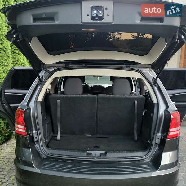 Внедорожник / Кроссовер Dodge Journey 2015 в Львове