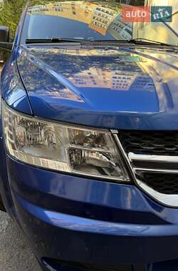 Внедорожник / Кроссовер Dodge Journey 2015 в 