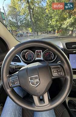 Внедорожник / Кроссовер Dodge Journey 2015 в 