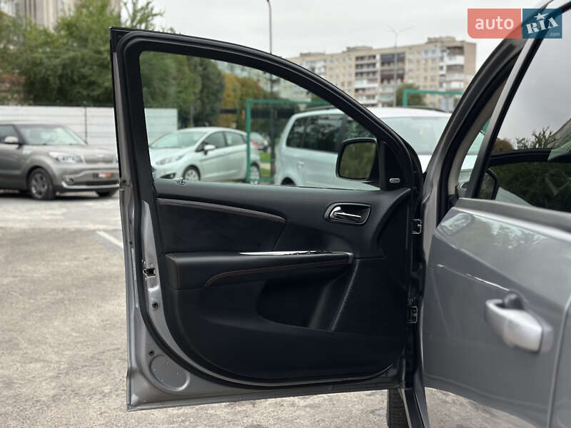 Внедорожник / Кроссовер Dodge Journey 2017 в Шептицькому