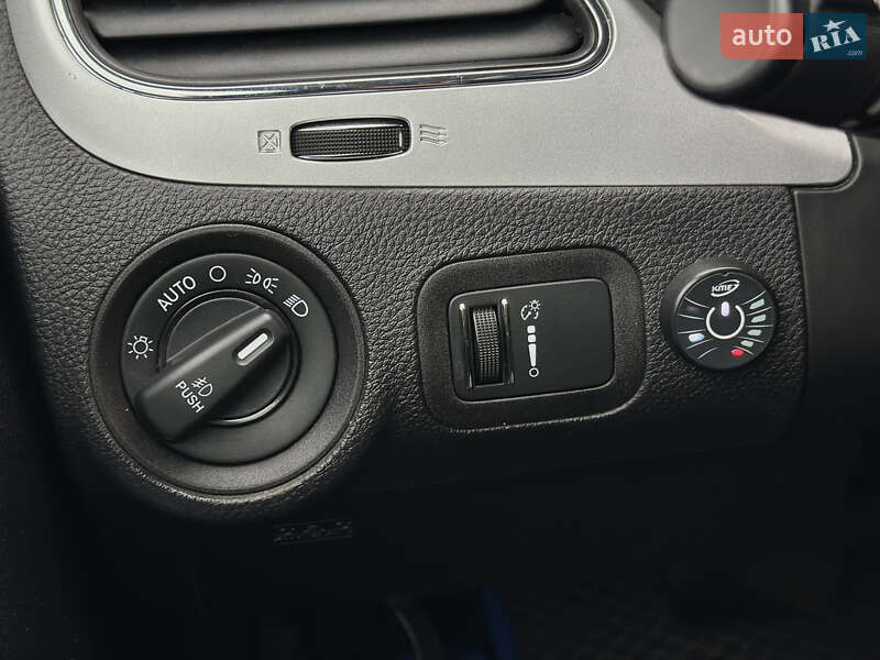 Внедорожник / Кроссовер Dodge Journey 2017 в Шептицькому