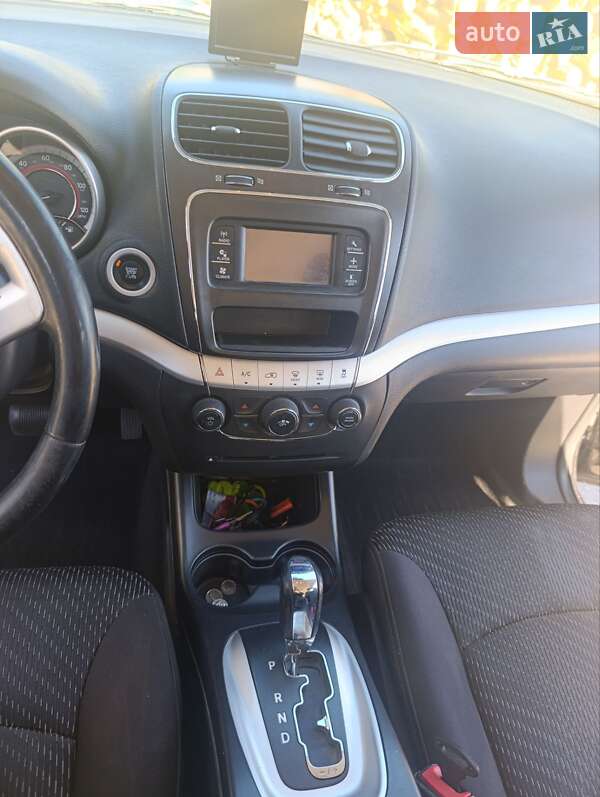 Внедорожник / Кроссовер Dodge Journey 2013 в Барышевке фото 8 Внедорожник / Кроссовер Dodge Journey 2013 в Барышевке