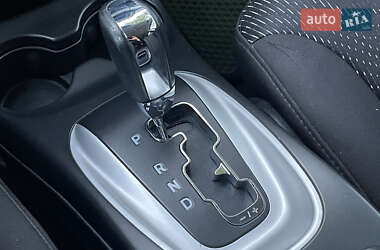 Внедорожник / Кроссовер Dodge Journey 2015 в 