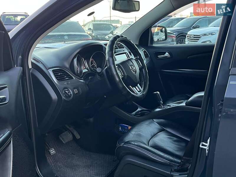 Внедорожник / Кроссовер Dodge Journey 2016 в Львове