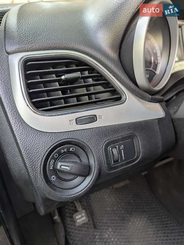 Внедорожник / Кроссовер Dodge Journey 2016 в Днепре фото 12 Внедорожник / Кроссовер Dodge Journey 2016 в Днепре