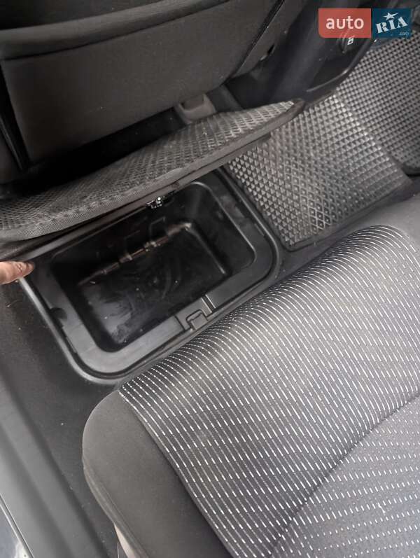 Внедорожник / Кроссовер Dodge Journey 2016 в Днепре фото 14 Внедорожник / Кроссовер Dodge Journey 2016 в Днепре