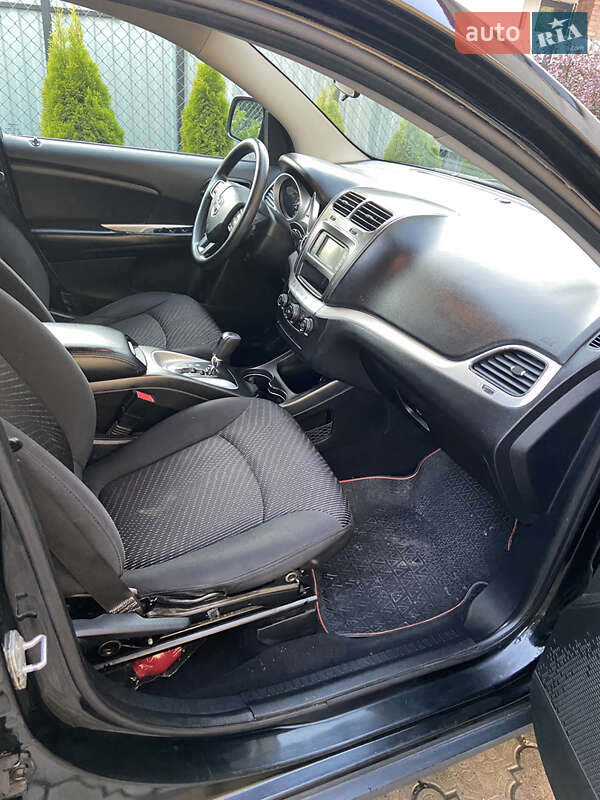 Внедорожник / Кроссовер Dodge Journey 2014 в Владимире