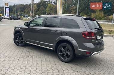 Внедорожник / Кроссовер Dodge Journey 2020 в 