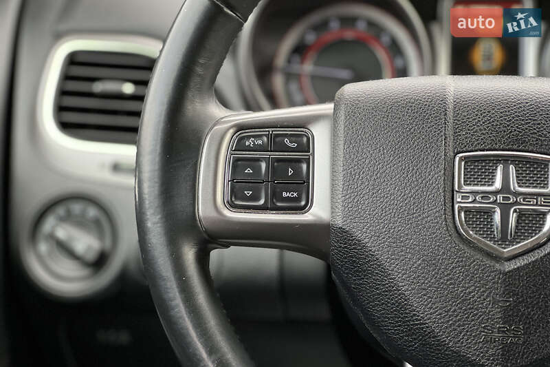 Внедорожник / Кроссовер Dodge Journey 2017 в Львове