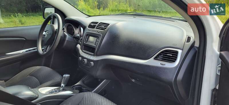 Позашляховик / Кросовер Dodge Journey 2015 в Черкасах