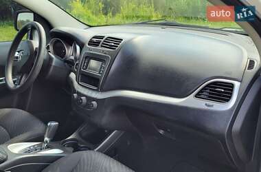 Внедорожник / Кроссовер Dodge Journey 2015 в 