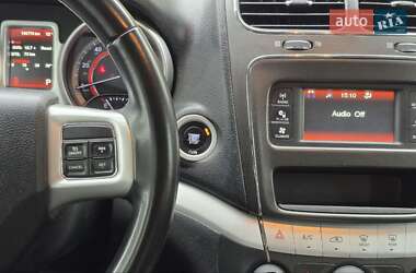 Внедорожник / Кроссовер Dodge Journey 2016 в 