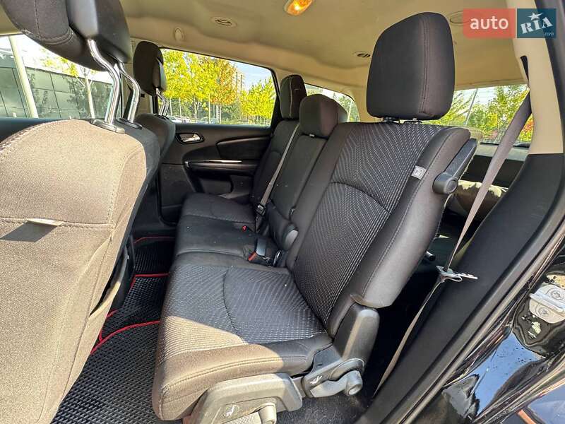 Позашляховик / Кросовер Dodge Journey 2016 в Києві