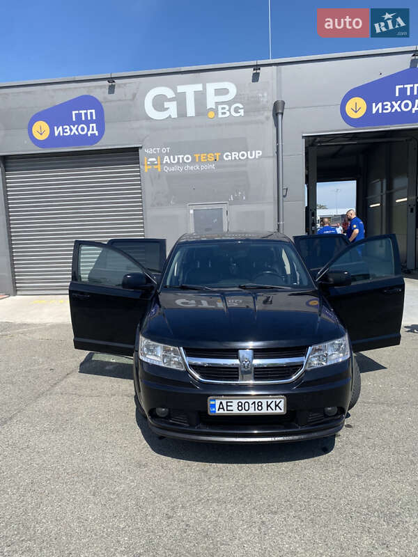 Внедорожник / Кроссовер Dodge Journey 2014 в Днепре