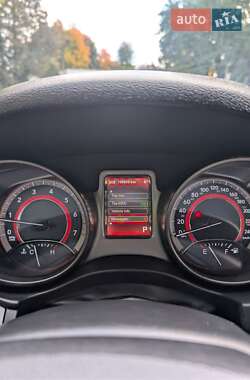 Внедорожник / Кроссовер Dodge Journey 2015 в 