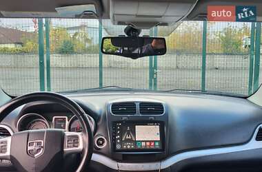 Внедорожник / Кроссовер Dodge Journey 2015 в 