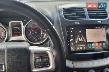 Внедорожник / Кроссовер Dodge Journey 2015 в 