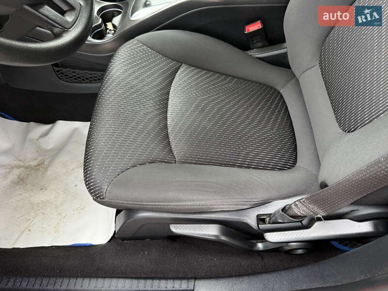 Позашляховик / Кросовер Dodge Journey 2018 в Стрию