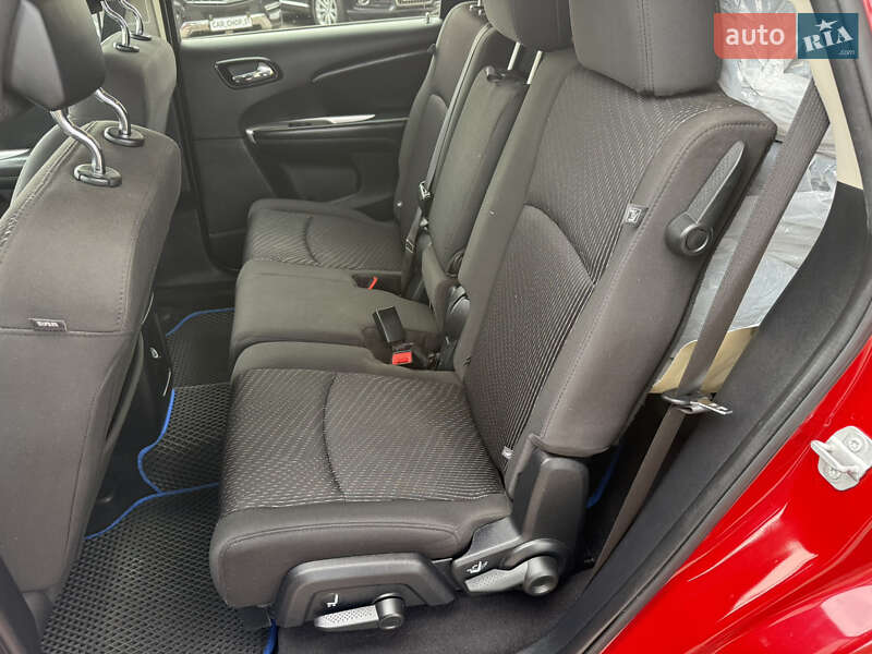 Позашляховик / Кросовер Dodge Journey 2018 в Стрию