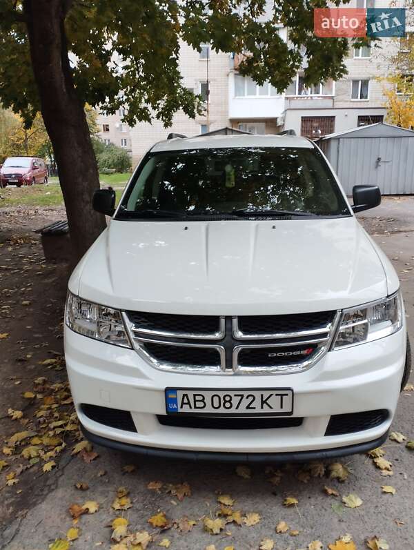 Внедорожник / Кроссовер Dodge Journey 2015 в Виннице